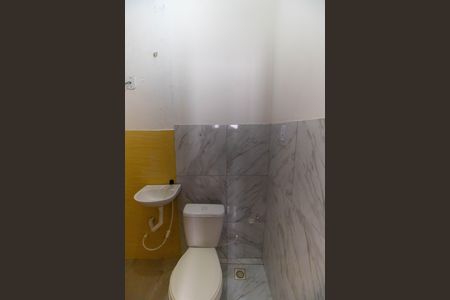Banheiro de kitnet/studio à venda com 1 quarto, 44m² em Engenhoca, Niterói