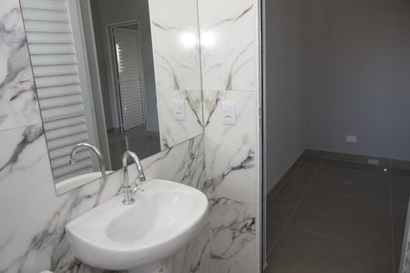 Apartamento para alugar com 50m², 1 quarto e sem vagaBanheiro