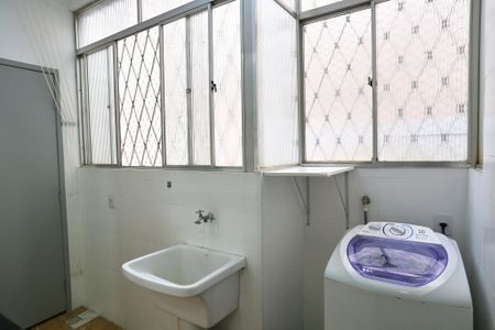 Apartamento para alugar com 78m², 2 quartos e sem vaga Apartamento para alugar com 78m², 2 quartos e sem vagaÁrea de Serviço