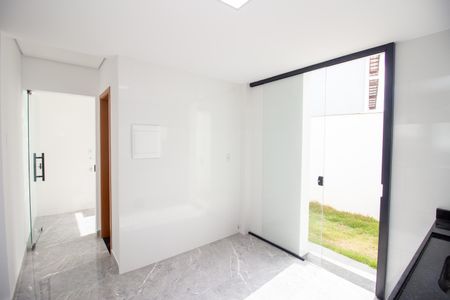 Casa para alugar com 120m², 2 quartos e 3 vagasCozinha e Área de Serviço