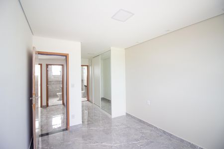 Casa para alugar com 120m², 2 quartos e 3 vagasQuarto Suíte