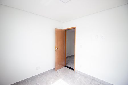 Casa para alugar com 120m², 2 quartos e 3 vagasQuarto 1
