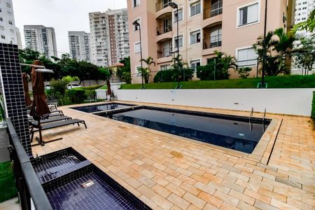 Apartamento à venda com 49m², 2 quartos e 1 vaga Apartamento à venda com 49m², 2 quartos e 1 vagaÁrea comum - Piscina