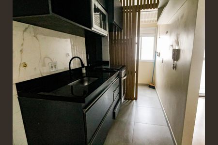 Apartamento à venda com 49m², 2 quartos e 1 vaga Apartamento à venda com 49m², 2 quartos e 1 vagaCozinha - Armários