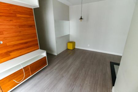 Sala de apartamento à venda com 2 quartos, 49m² em Vila Andrade, São Paulo