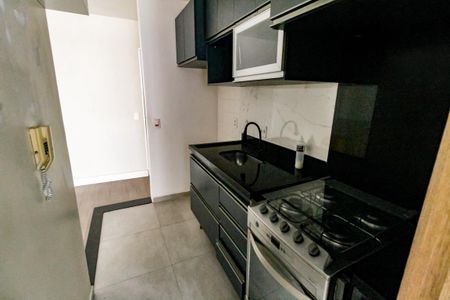 Apartamento à venda com 49m², 2 quartos e 1 vaga Apartamento à venda com 49m², 2 quartos e 1 vagaCozinha - Armários