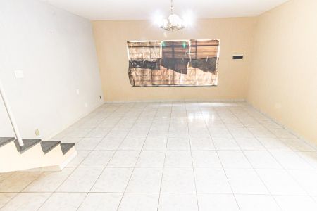 Sala de casa à venda com 3 quartos, 176m² em Vila Bertioga, São Paulo