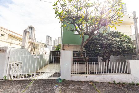 Casa à venda com 176m², 3 quartos e 3 vagasFachada