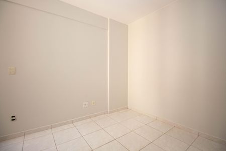 Quarto 1 de apartamento para alugar com 2 quartos, 48m² em Quadra 101, Brasília