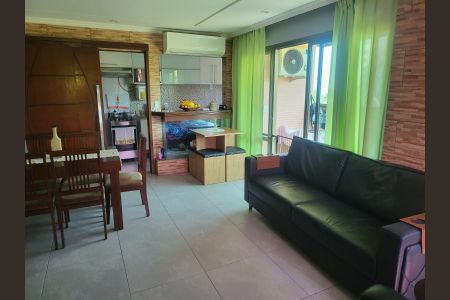 Apartamento à venda com 100m², 2 quartos e 1 vagaSala