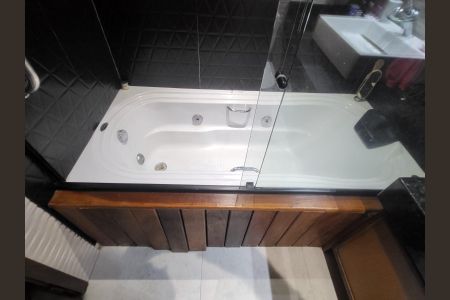 Apartamento à venda com 100m², 2 quartos e 1 vagaBanheiro