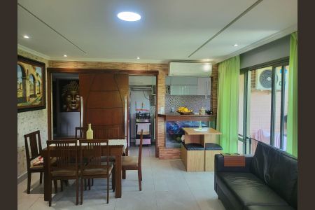 Apartamento à venda com 100m², 2 quartos e 1 vagaCozinha