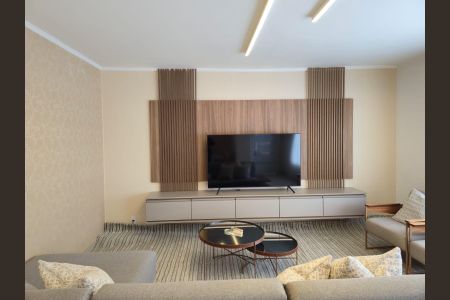 Casa à venda com 300m², 4 quartos e 4 vagas Casa à venda com 300m², 4 quartos e 4 vagasSala