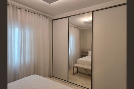 Casa à venda com 300m², 4 quartos e 4 vagas Casa à venda com 300m², 4 quartos e 4 vagasSuíte 01