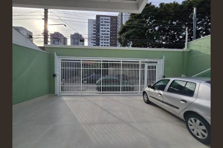 Casa à venda com 300m², 4 quartos e 4 vagas Casa à venda com 300m², 4 quartos e 4 vagasGaragem