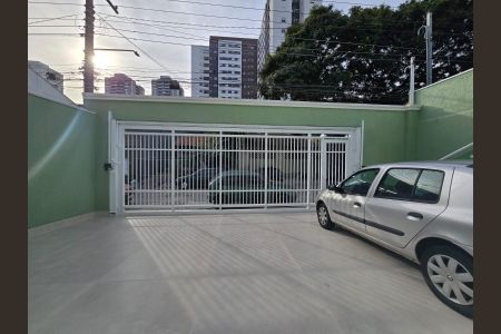 Casa à venda com 300m², 4 quartos e 4 vagas Casa à venda com 300m², 4 quartos e 4 vagasGaragem