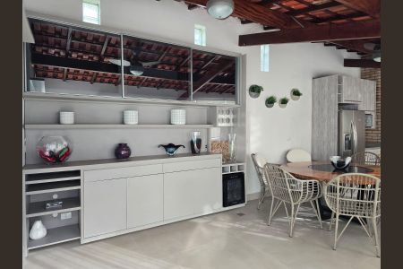Casa à venda com 300m², 4 quartos e 4 vagas Casa à venda com 300m², 4 quartos e 4 vagasEspaço Gourmet