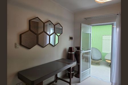 Casa à venda com 300m², 4 quartos e 4 vagas Casa à venda com 300m², 4 quartos e 4 vagasSuíte 03