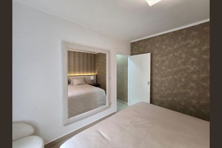 Casa à venda com 300m², 4 quartos e 4 vagas Casa à venda com 300m², 4 quartos e 4 vagasSuíte 03
