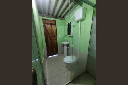 Casa para alugar com 80m², 1 quarto e 1 vaga Casa para alugar com 80m², 1 quarto e 1 vagaBanheiro