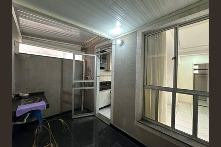 Apartamento para alugar com 54m², 2 quartos e 1 vagaFoto 01