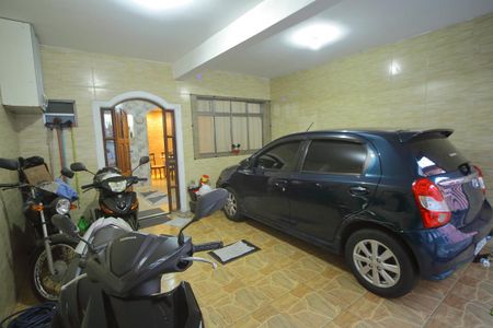 Casa à venda com 156m², 2 quartos e 2 vagasGaragem 