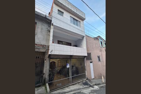 Casa à venda com 156m², 2 quartos e 2 vagasFachada