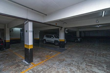 Apartamento à venda com 113m², 3 quartos e 2 vagas Apartamento à venda com 113m², 3 quartos e 2 vagasgaragem_1