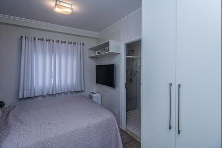 Apartamento à venda com 113m², 3 quartos e 2 vagas Apartamento à venda com 113m², 3 quartos e 2 vagassuíte_2