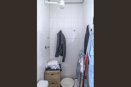 Apartamento à venda com 113m², 3 quartos e 2 vagas Apartamento à venda com 113m², 3 quartos e 2 vagasbanheiro na área de serviço_2