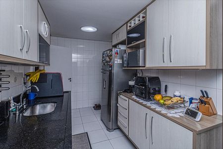 Apartamento à venda com 113m², 3 quartos e 2 vagas Apartamento à venda com 113m², 3 quartos e 2 vagascozinha_3
