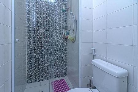 Apartamento à venda com 113m², 3 quartos e 2 vagas Apartamento à venda com 113m², 3 quartos e 2 vagasbanheiro social_2