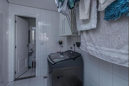 Apartamento à venda com 113m², 3 quartos e 2 vagas Apartamento à venda com 113m², 3 quartos e 2 vagasárea de serviço_3