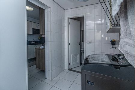 Apartamento à venda com 113m², 3 quartos e 2 vagas Apartamento à venda com 113m², 3 quartos e 2 vagasárea de serviço_4