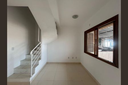 Sala de casa para alugar com 2 quartos, 88m² em Harmonia, Canoas