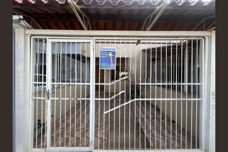 Casa para alugar com 88m², 2 quartos e sem vaga Casa para alugar com 88m², 2 quartos e sem vagaPlaca