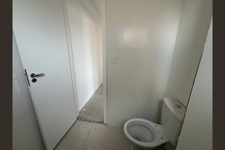 Apartamento à venda com 43m², 2 quartos e sem vaga Apartamento à venda com 43m², 2 quartos e sem vagaBanheiro