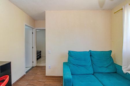 Sala de apartamento para alugar com 2 quartos, 56m² em Mário Quintana, Porto Alegre
