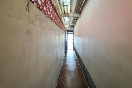 Casa para alugar com 133m², 2 quartos e 1 vaga Casa para alugar com 133m², 2 quartos e 1 vagaCorredor