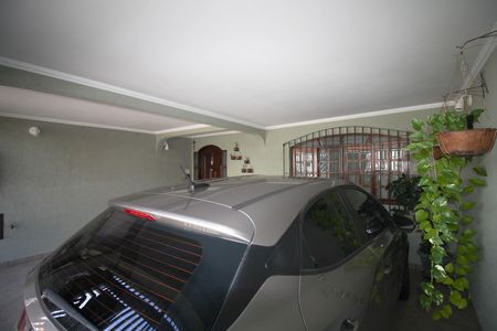Casa à venda com 230m², 3 quartos e 2 vagas Casa à venda com 230m², 3 quartos e 2 vagasGaragem