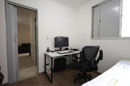 Apartamento à venda com 57m², 2 quartos e 1 vagaQuarto 2