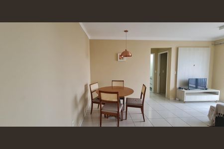 Sala de apartamento à venda com 2 quartos, 58m² em Cambuí, Campinas