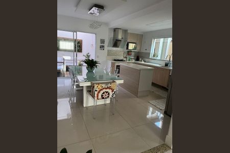 Foto 07 de casa à venda com 3 quartos, 140m² em Presidente Altino, Osasco