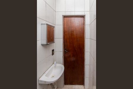Casa para alugar com 70m², 2 quartos e 1 vagaBanheiro