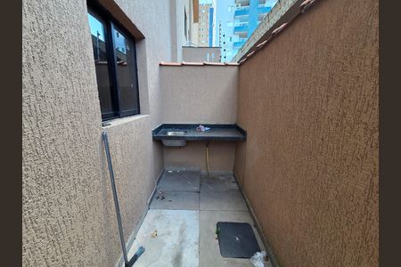 Área de Serviço de casa para alugar com 3 quartos, 116m² em Guilhermina, Praia Grande