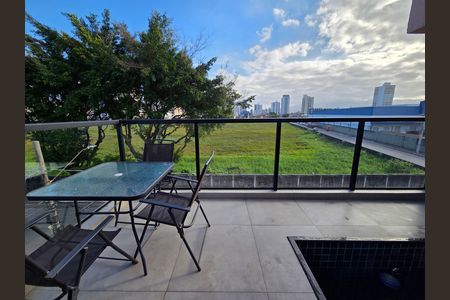 Casa para alugar com 116m², 3 quartos e 2 vagas Casa para alugar com 116m², 3 quartos e 2 vagasPiscina