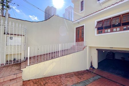 Casa à venda com 257m², 3 quartos e 2 vagasGaragem
