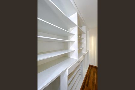 Casa à venda com 257m², 3 quartos e 2 vagasQuarto 1 - Suíte