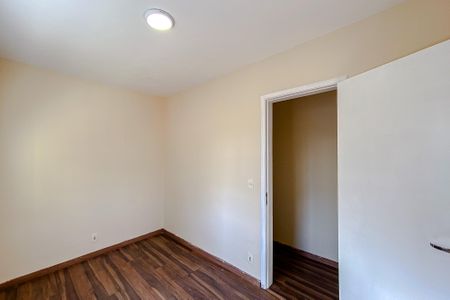 Casa à venda com 257m², 3 quartos e 2 vagasQuarto 2