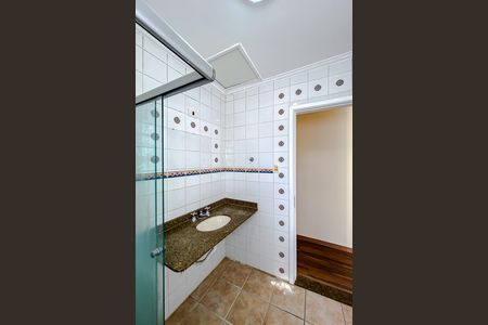 Casa à venda com 257m², 3 quartos e 2 vagasBanheiro